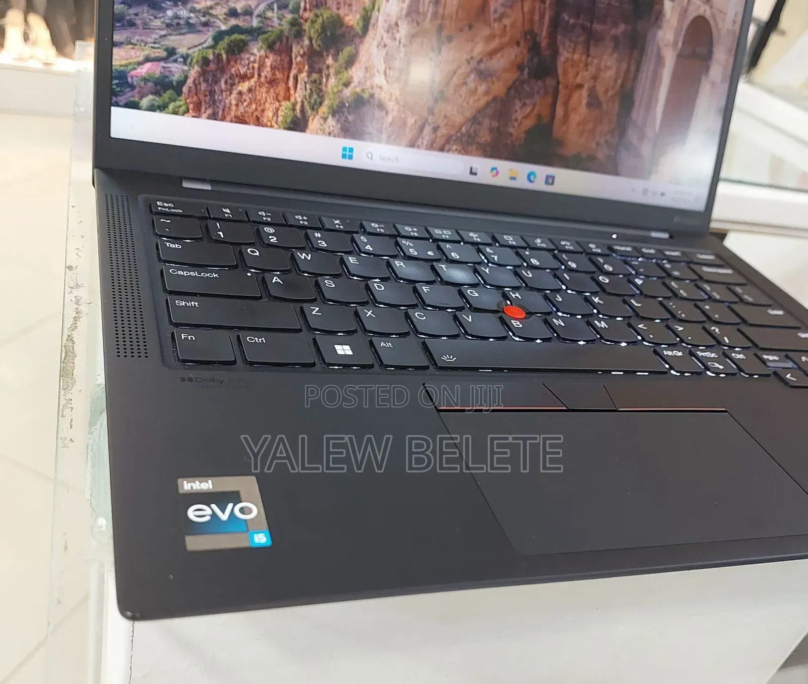 New Laptop Lenovo ThinkPad X1 Carbon 16GB Intel Core i5 SSD 512GB