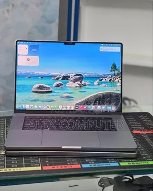 New Laptop Apple MacBook Pro 2021 M1 Max 32GB Apple M1 Max SSD 1T