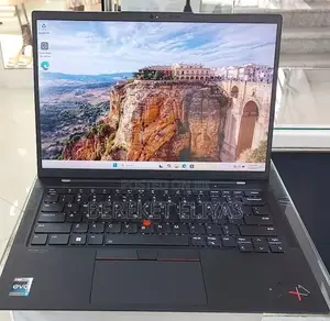 New Laptop Lenovo ThinkPad X1 Carbon 16GB Intel Core i5 SSD 512GB