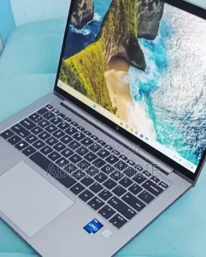 New Laptop HP ZBook 14 16GB Intel Core i7 SSD 512GB