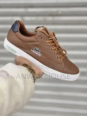 Lacoste Flat