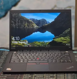New Laptop Lenovo ThinkPad t495s 16GB AMD Ryzen 5 SSD 512GB