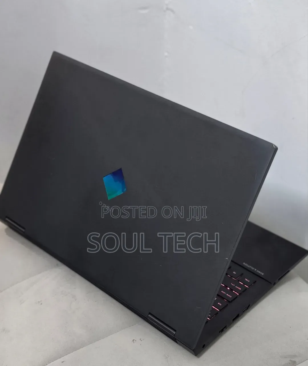 New Laptop HP Omen 16 16GB AMD Ryzen 5 SSD 512GB
