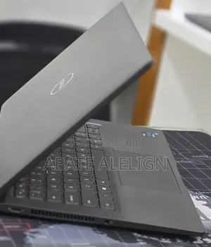 New Laptop Dell Latitude 14 16GB Intel Core i5 SSD 512GB