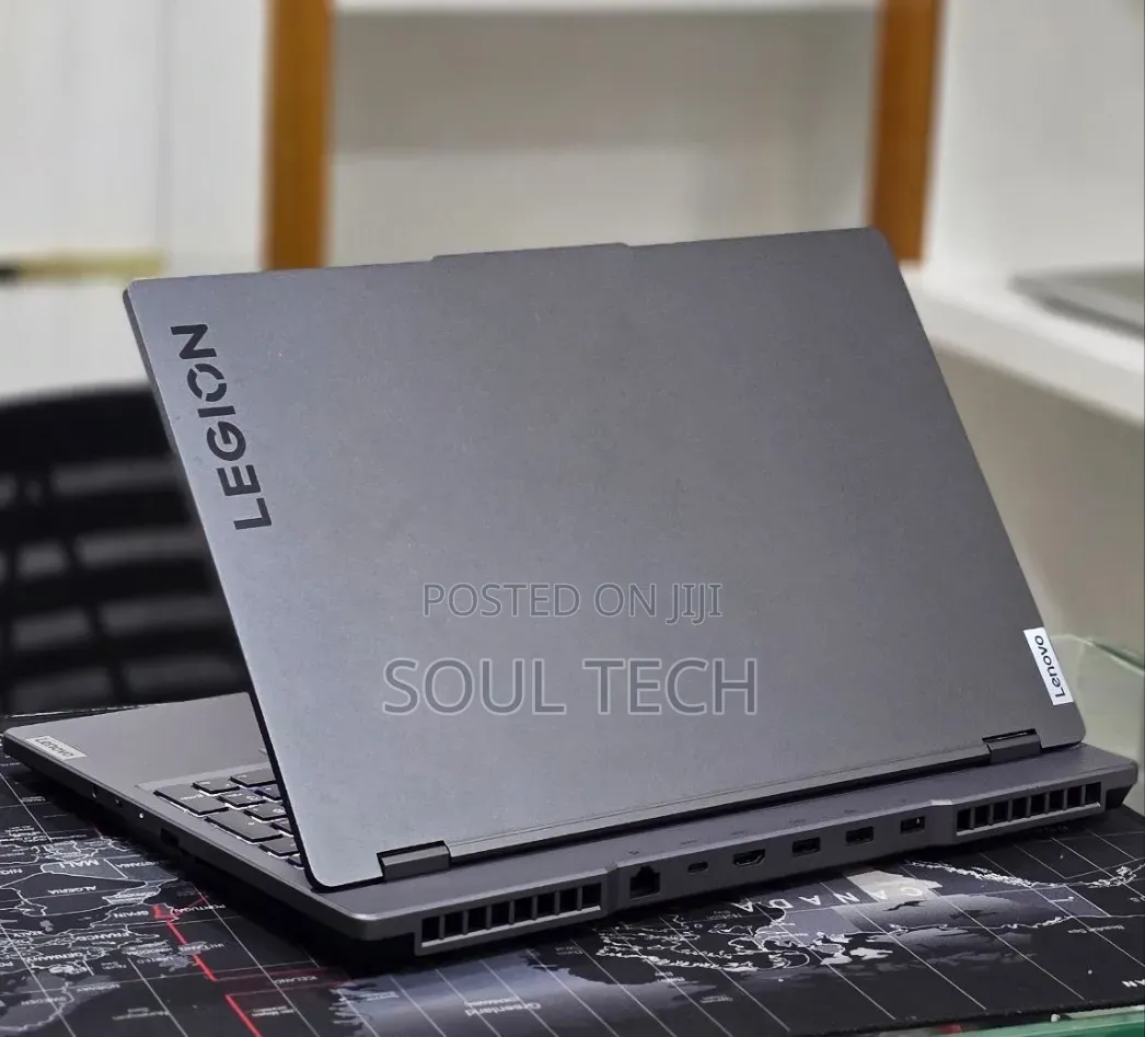 New Laptop Lenovo Legion 5 24GB Intel Core i7 SSD 1T