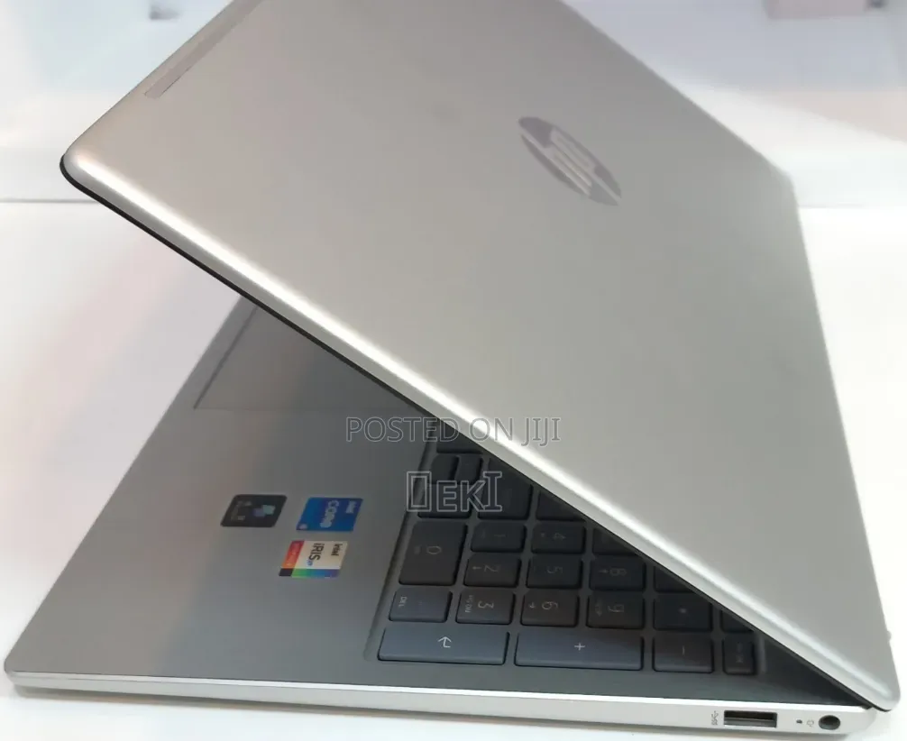 New Laptop HP Stream Notebook 16GB Intel Core i5 SSD 1T