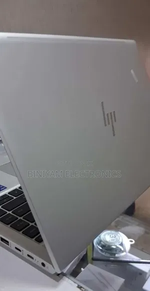 New Laptop HP EliteBook 640 G10 16GB Intel Core i7 SSD 512GB