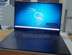 New Laptop Dell Precision 5550 16GB Intel Core i9 SSD 512GB
