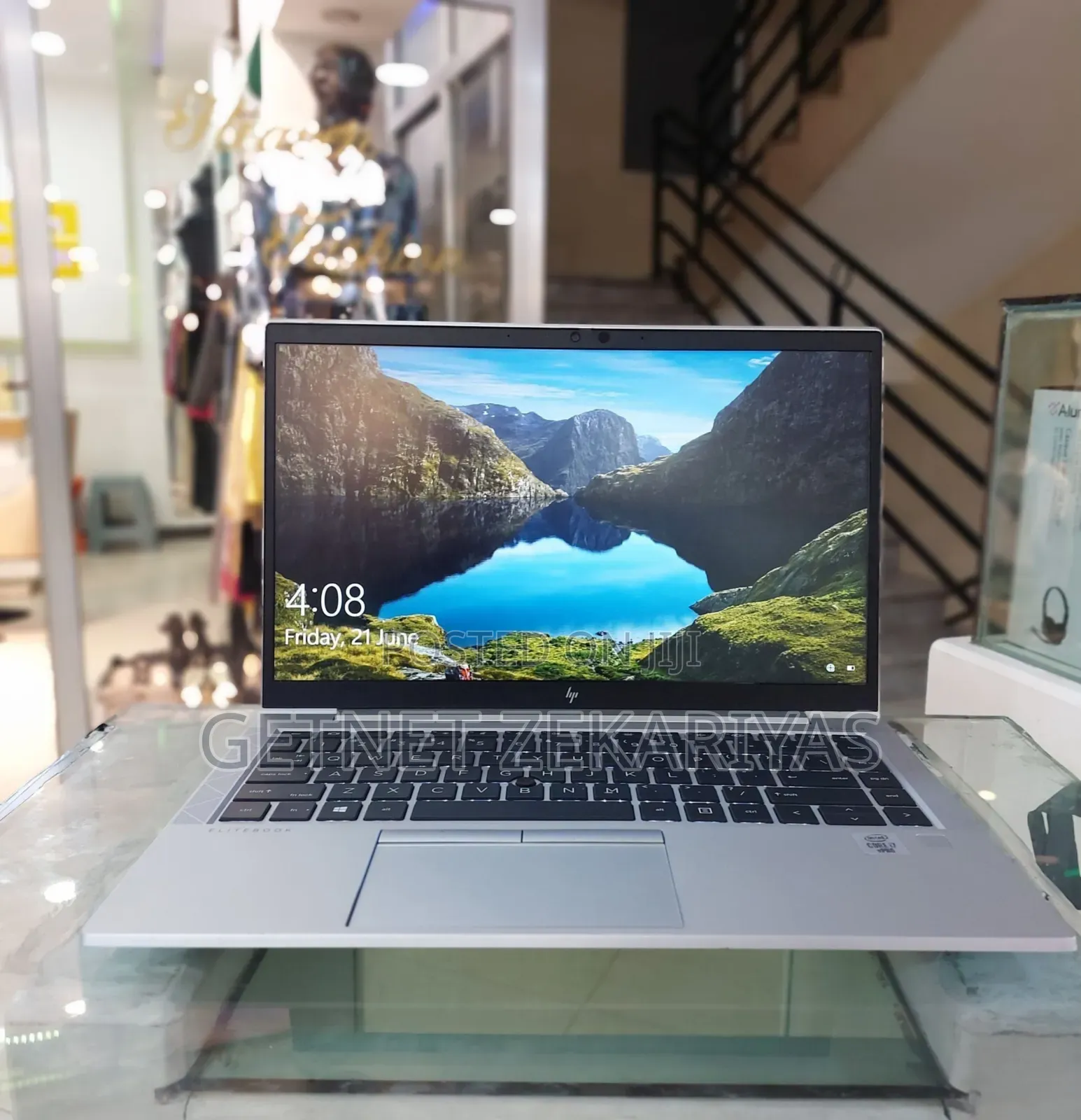 New Laptop HP EliteBook 830 G7 16GB Intel Core i7 SSD 512GB