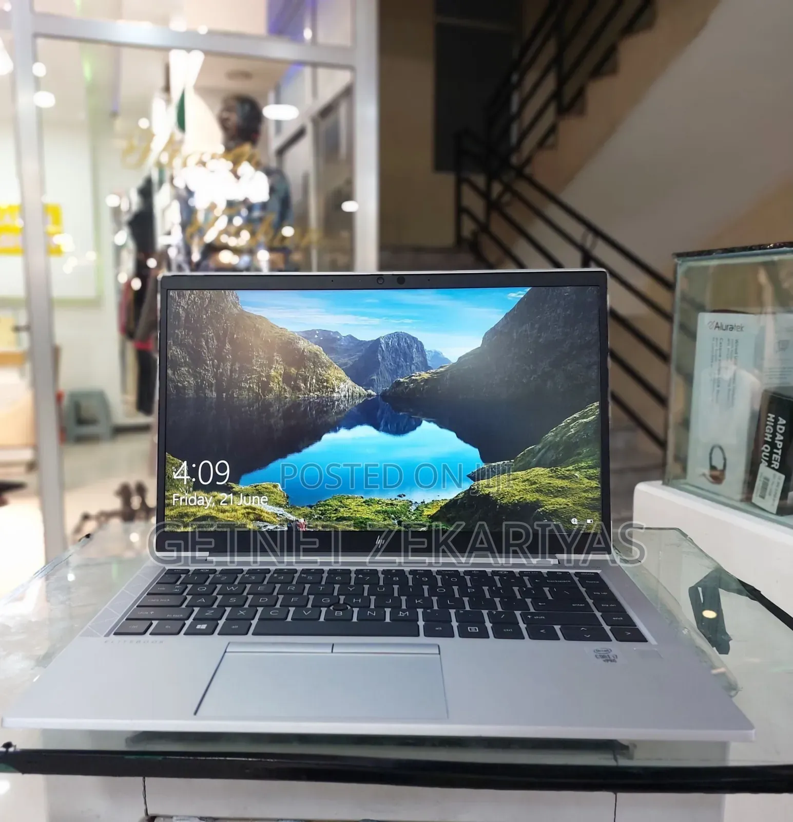 New Laptop HP EliteBook 830 G7 16GB Intel Core i7 SSD 512GB