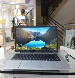 New Laptop HP EliteBook 830 G7 16GB Intel Core i7 SSD 512GB