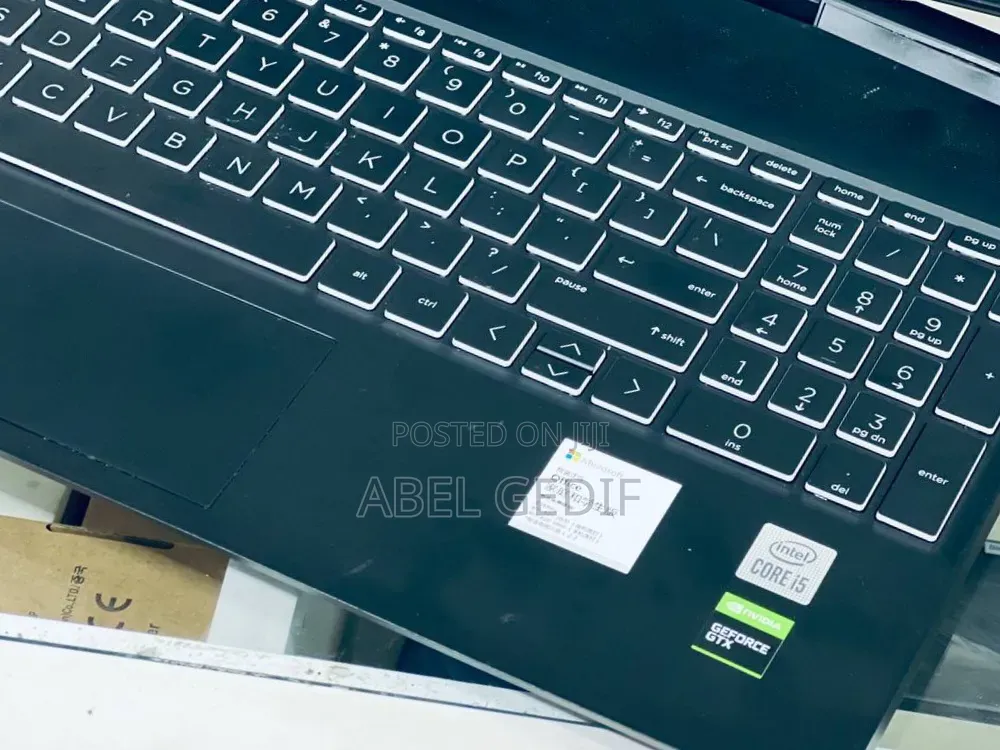 New Laptop HP Pavilion Power 15 16GB Intel Core i5 SSD 512GB