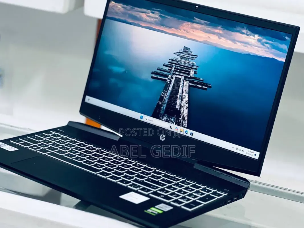 New Laptop HP Pavilion Power 15 16GB Intel Core i5 SSD 512GB