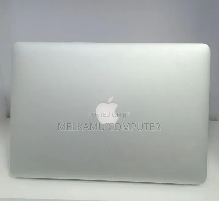 New Laptop Apple MacBook Air 2017 8GB Intel Core i5 SSD 128GB