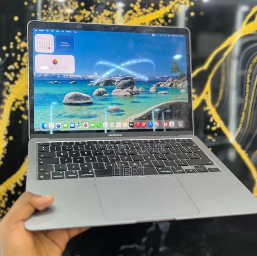 New Laptop Apple MacBook Air 2020 M1 16GB Apple M1 SSD 256GB