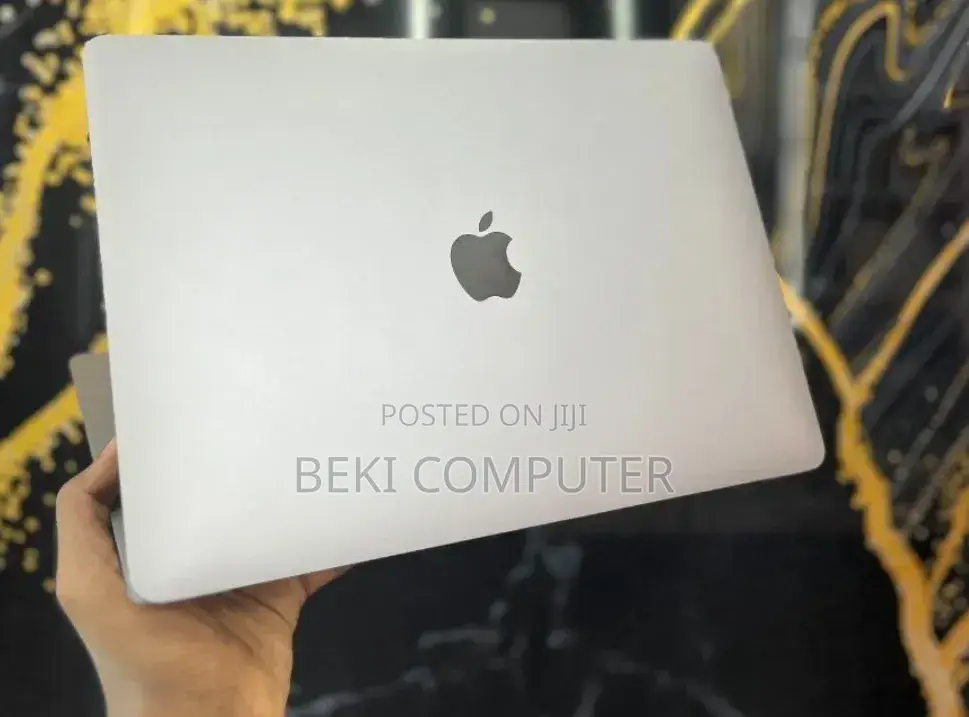New Laptop Apple MacBook Air 2020 M1 16GB Apple M1 SSD 256GB