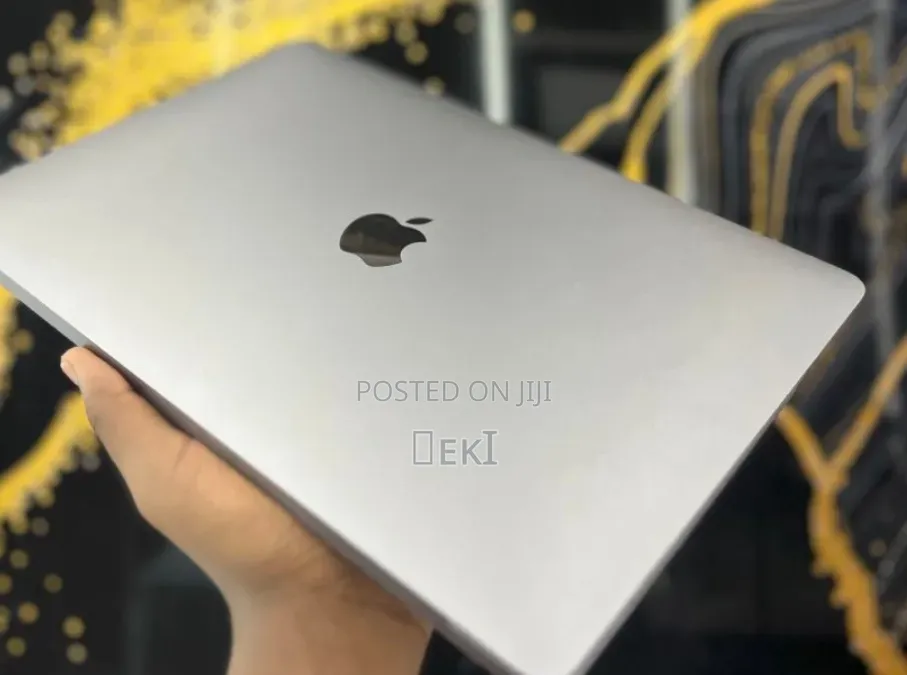 New Laptop Apple MacBook Air 2020 M1 16GB Apple M1 SSD 256GB