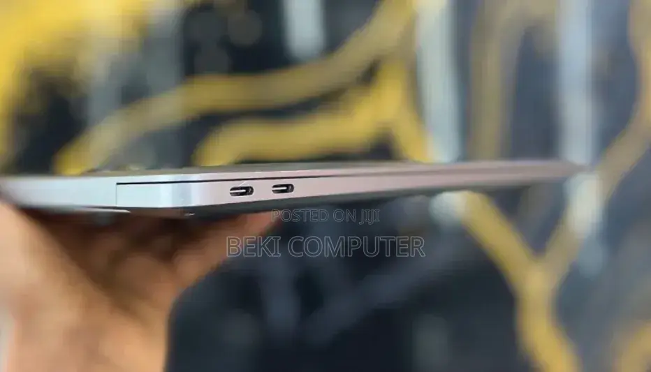 New Laptop Apple MacBook Air 2020 M1 16GB Apple M1 SSD 256GB
