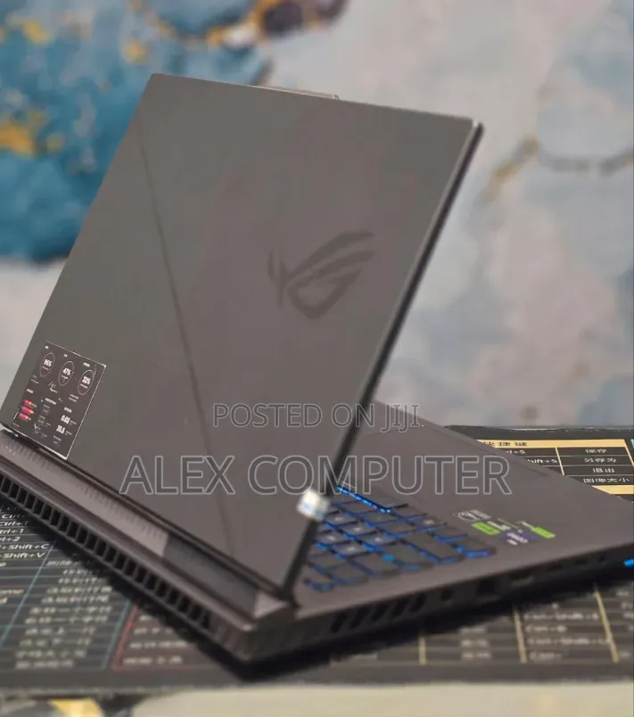 New Laptop Asus ROG Strix G16 G614 16GB Intel Core i9 SSD 1T