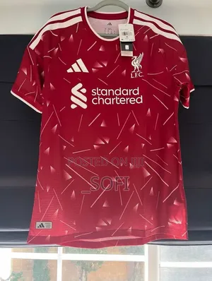 Liverpool 26/27 Home Kit