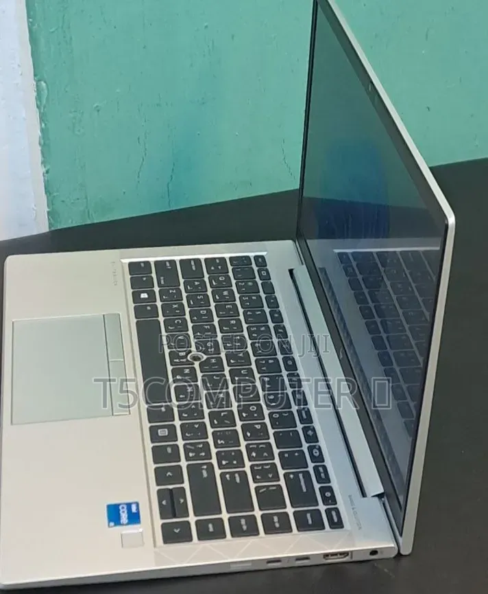 New Laptop HP EliteBook 840 G8 16GB Intel Core i5 SSD 512GB