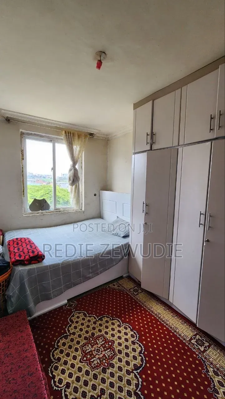 Furnished 2bdrm Condo in Cond, Bole for sale