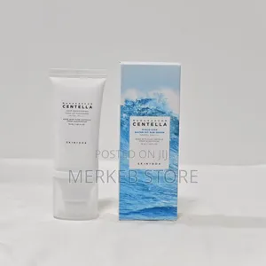 SKIN1004 Madagascar Centella Hyalu-Cica Water-Fit Sun Serum SPF50+