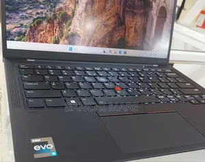 New Laptop Lenovo ThinkPad X1 Carbon 16GB Intel Core i5 SSD 512GB
