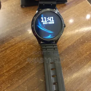 S28 Smart Watch