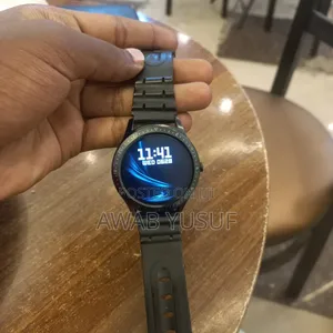 S28 Smart Watch