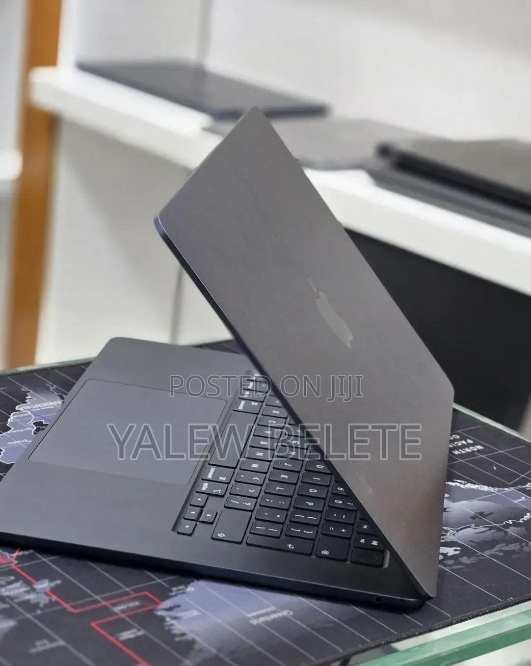 New Laptop Apple MacBook Air 2025 M4 16GB Apple M4 SSD 256GB