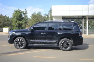 New Toyota Land Cruiser 2015 Black