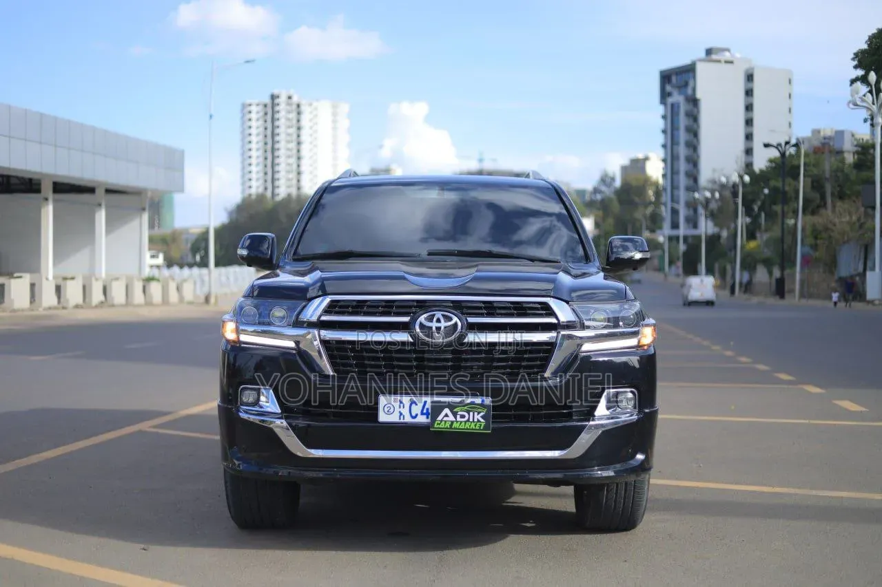 New Toyota Land Cruiser 2015 Black