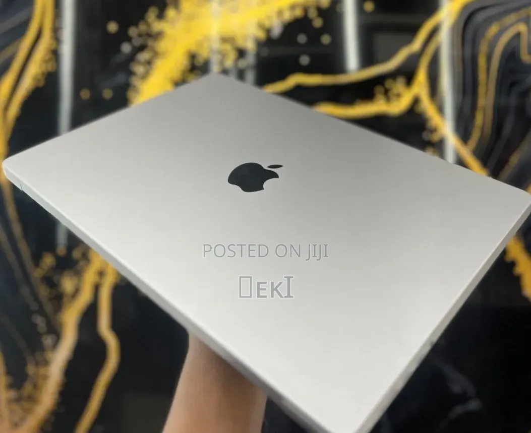 New Laptop Apple MacBook Pro 2021 M1 32GB Apple M1 SSD 512GB