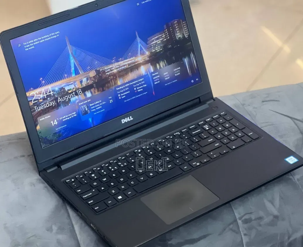 Laptop Dell Vostro 15 3000 8GB Intel Core i5 HDD 500GB