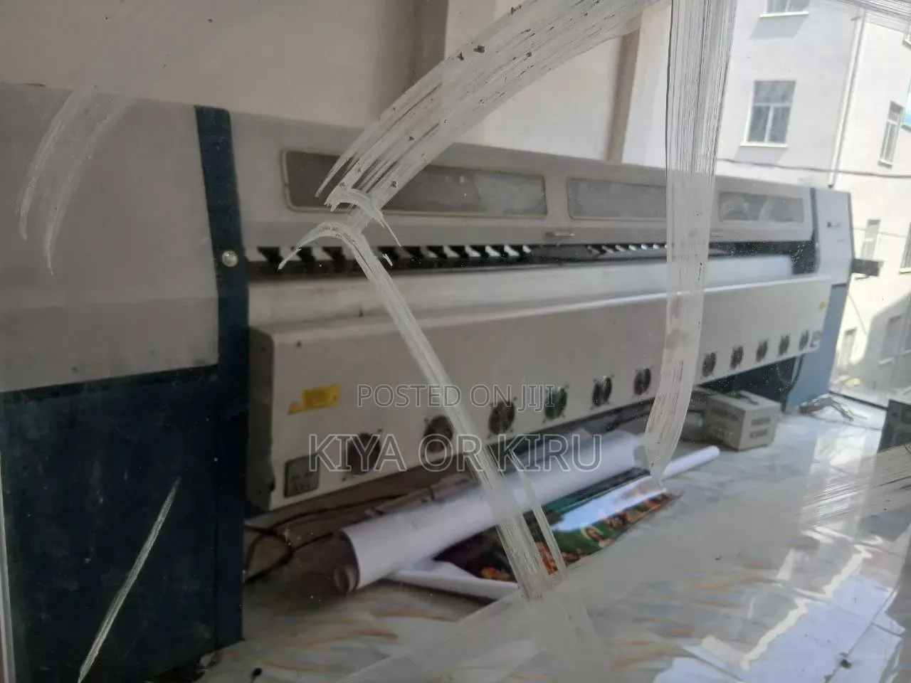 Crystek Large Format Solvent/Eco-Solvent Printer