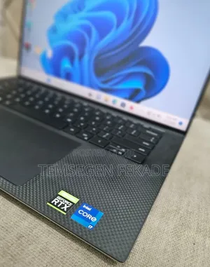 New Laptop Dell XPS 15 16GB Intel Core i7 SSD 512GB
