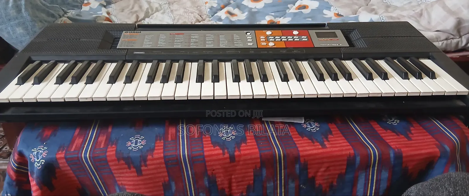 Yamaha Keyboard PSR F50