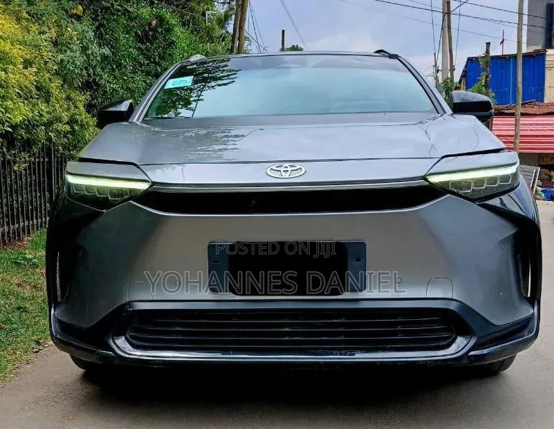 New Toyota bZ4X 2025 Gray