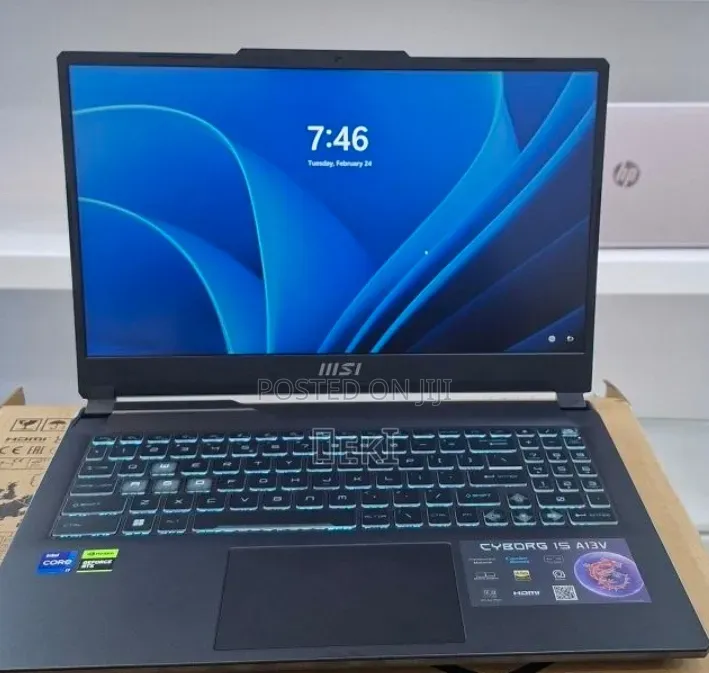 New Laptop MSI Cyborg 15 16GB Intel Core i7 SSD 1T