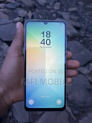 Samsung Galaxy A06 64 GB White