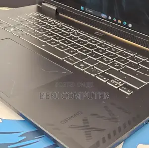 New Laptop Gigabyte GAMING A16 16GB Intel Core i7 SSD 1T