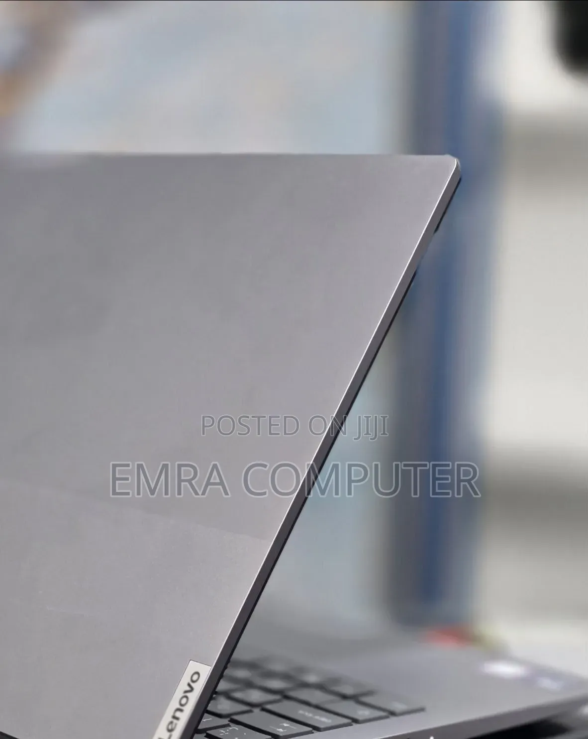 New Laptop Lenovo 8GB Intel Core i5 SSD 512GB