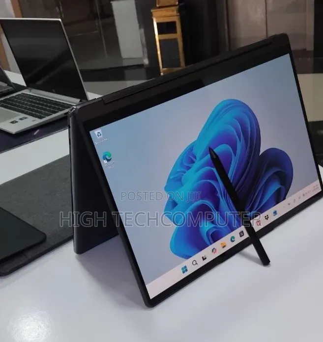 New Laptop Lenovo Yoga 9i 16GB Intel Core i7 SSD 512GB
