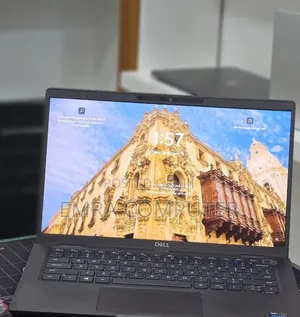 New Laptop Dell 16GB Intel Core i5 SSD 512GB