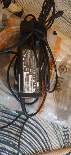 Laptop Charger Toshiba Original