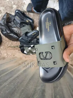 ምርጥ ጫማዎች  አሉ የምጡ ይግዙ Luxury Slippers Shoes