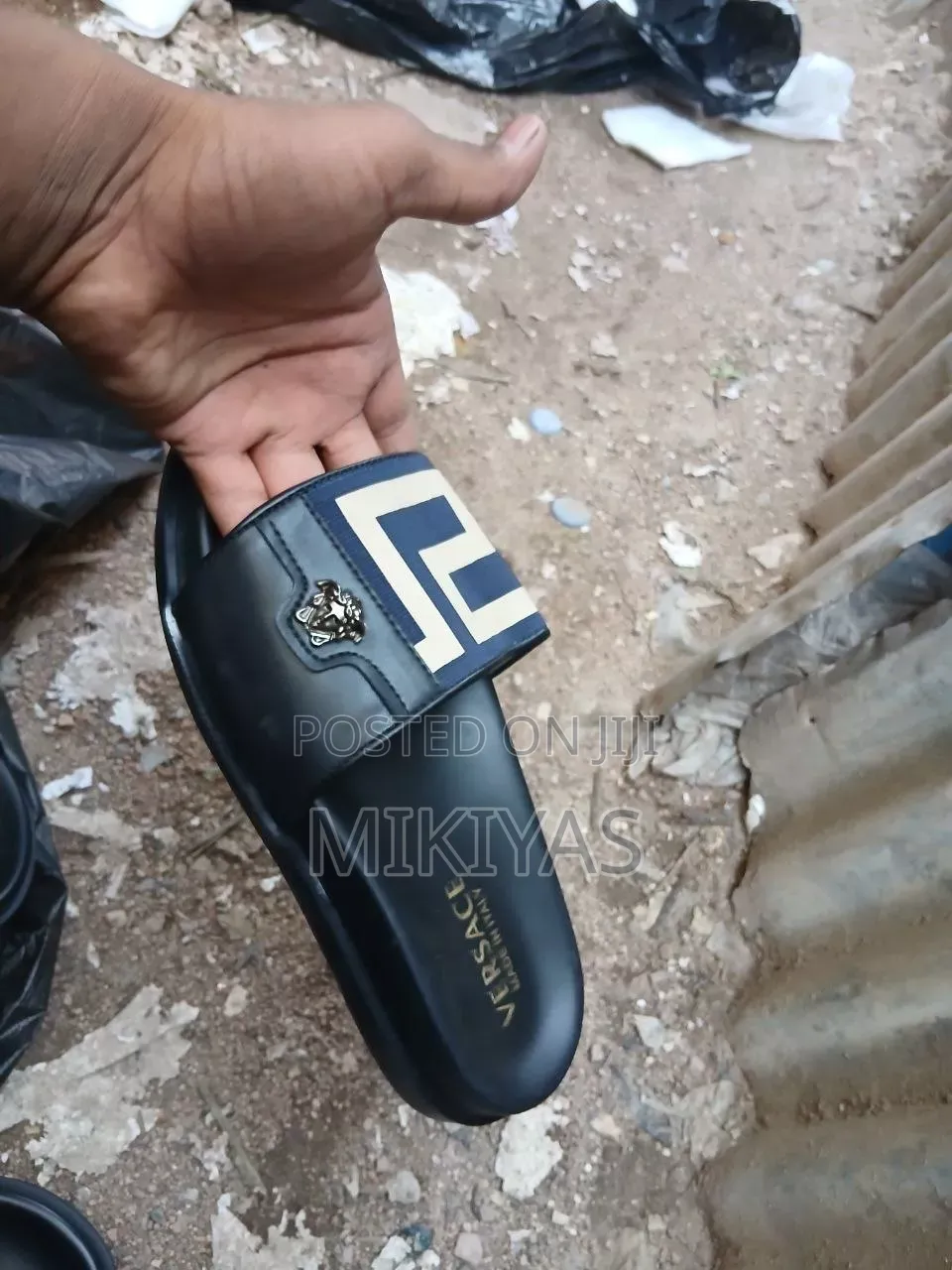 ምርጥ ጫማዎች  አሉ የምጡ ይግዙ Luxury Slippers Shoes