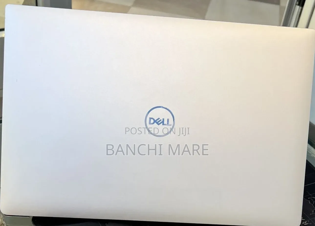 New Laptop Dell XPS 15 7590 16GB Intel Core i7 SSD 512GB