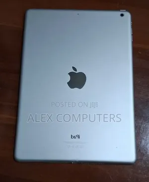 New Apple iPad Air 64 GB Silver